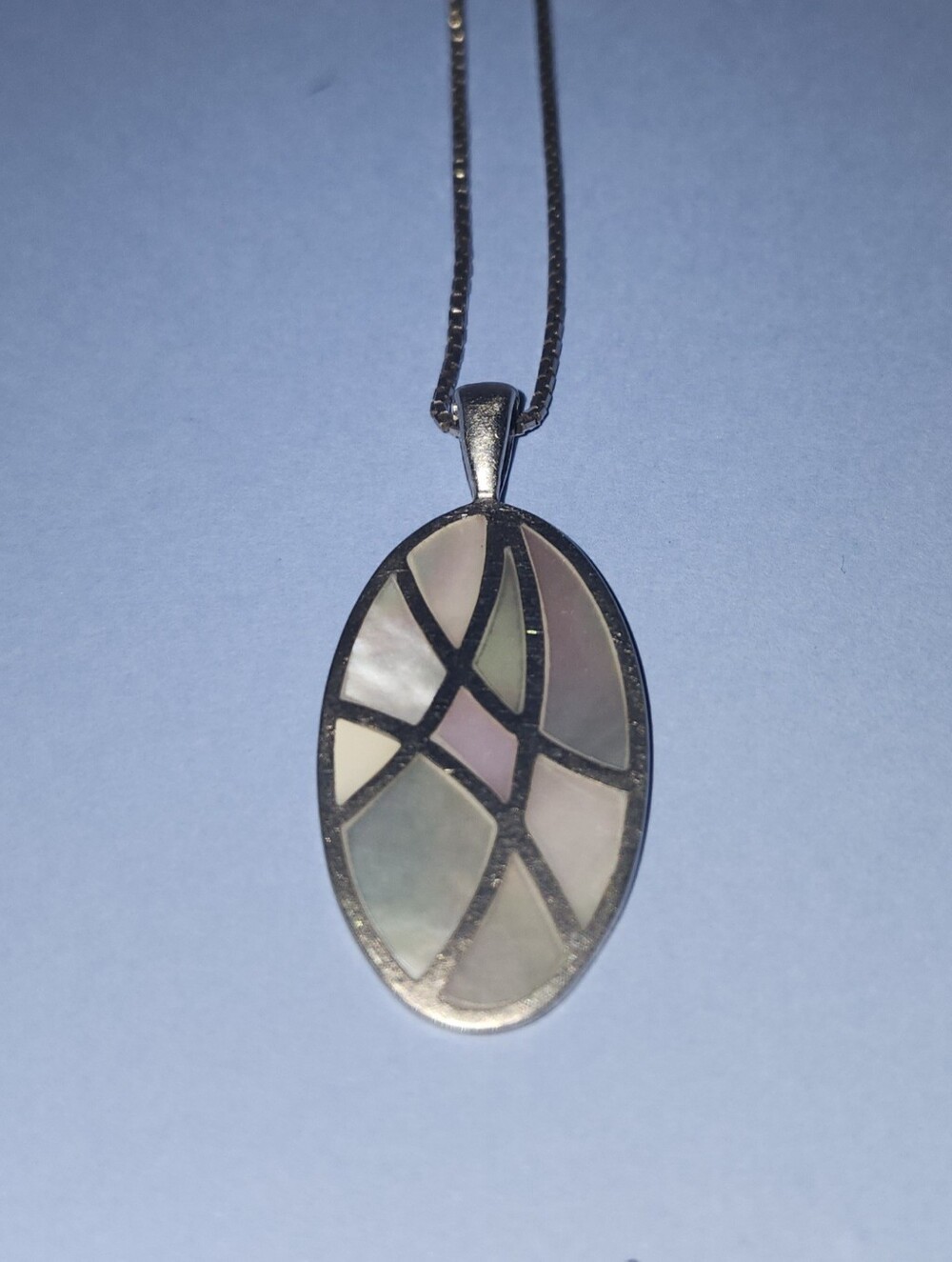 Vintage 925 Sterling Silver Oval Mother-of-Pearl Inlay Pendant & Necklace